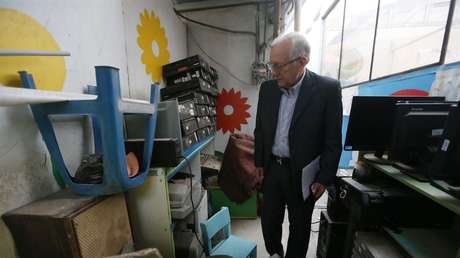 El ministro de Educación de Perú sobre una protesta de mujeres aimaras: "Ni siquiera los animales exponen a sus hijos"