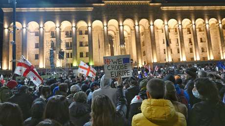 El Parlamento de Georgia vota en contra del proyecto de ley que desató protestas masivas