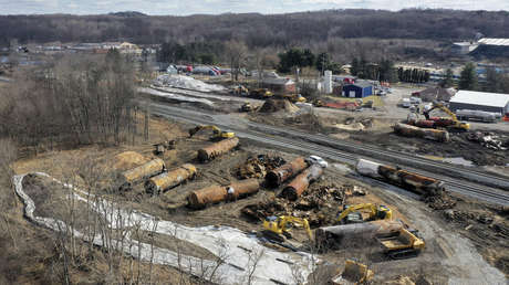 Ohio demanda a Norfolk Southern por el vertido de "sustancias químicas peligrosas"