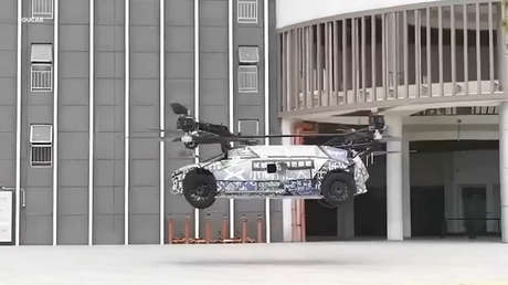 VIDEO: Prueban un nuevo vehículo híbrido volador en China