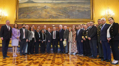 López Obrador se reúne con legisladores de EE.UU. en medio de controversia por tráfico de fentanilo