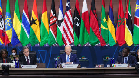 ¿Por qué la administración Biden realiza cada vez más visitas a África?