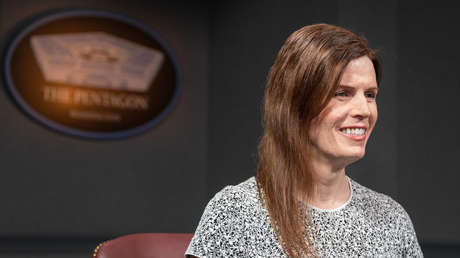 La lucha contra la inclusión LGBT perjudica a las Fuerzas Armadas de EE.UU., afirma una funcionaria trans