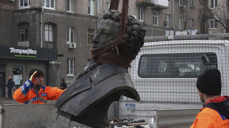 El Instituto Ucraniano de la Memoria Nacional y su guerra contra Pushkin