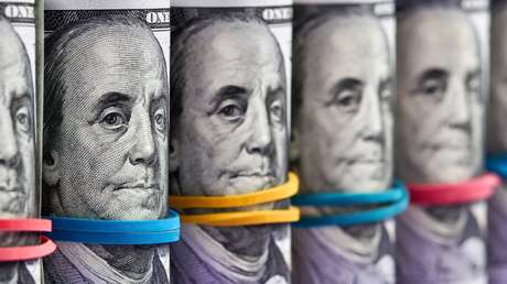 Egipto considera la desdolarización de su comercio internacional