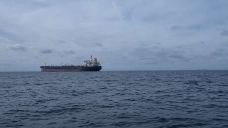 La UE podría cortar el acceso a sus puertos a petroleros que evadan sanciones antirrusas