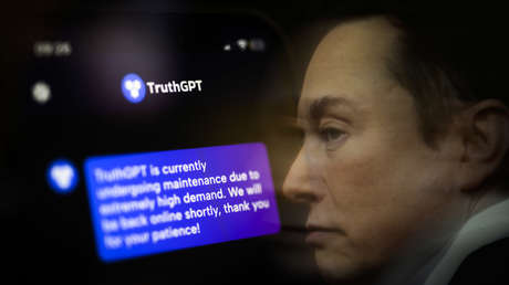 Elon Musk evalúa las posibilidades de que la inteligencia artificial destruya a la humanidad