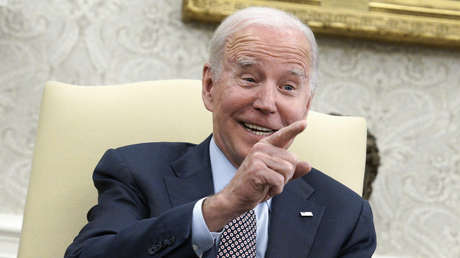 Biden dice que Nancy Pelosi "salvó la economía" durante la Gran Depresión (VIDEO)