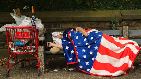 Analista: "¿Por qué estamos vaciando los recursos públicos de EE.UU. en nazis de Ucrania?"