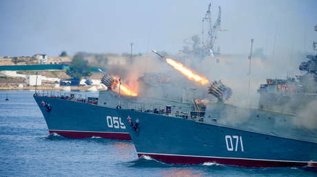 Jefe de la Real Fuerza Aérea británica insta a la OTAN a centrarse en la Armada rusa