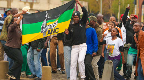 "¿Cuántos crímenes cometió su país en Irak?": Partido gobernante de Sudáfrica apoya a Putin frente a orden de la CPI