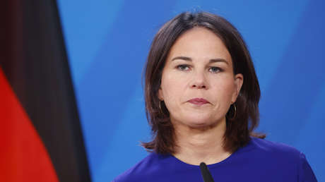 Baerbock: "La OTAN no puede hablar sobre la adhesión de nuevos miembros durante el conflicto en Ucrania"