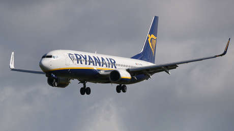 Despiden al jefe de pilotos de Ryanair por acosar a mujeres pilotos y pedirles fotos de sus cuerpos