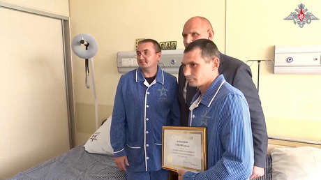 Militar ruso que destruyó un tanque Leopard de Ucrania recibe un premio de más de 11.000 dólares