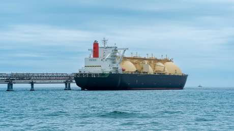 La empresa japonesa Mitsui continuará en un proyecto de gas licuado con Rusia