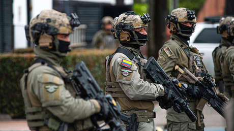 Operativo del Ejército de Colombia contra minería ilegal deja un muerto y 30 militares secuestrados