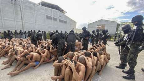 Cómo Honduras está librando una guerra contra las pandillas 'al estilo Bukele'