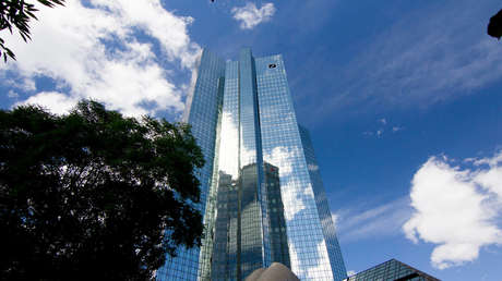 Empresa gasística rusa demanda a dos grandes bancos alemanes