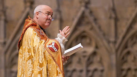 Un arzobispo británico ve "problemático" apelar a Dios como 'Padre Nuestro'
