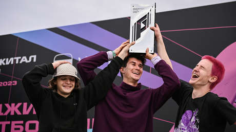 Un equipo ruso gana la competición internacional de monopatín de 'Phygital Games'