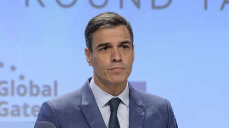 "Hay que tener cuajo para mentir tanto": Sánchez arremete contra el derechista Feijóo en España