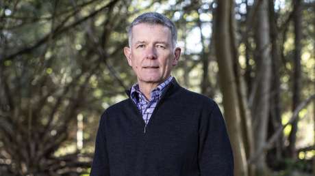 La IA no sustituirá a los agentes humanos, asegura el jefe del MI6