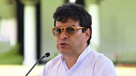 El Gobierno de Colombia da a conocer el equipo que dialogará con disidencia de las FARC