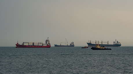 Kiev: Buques que naveguen a puertos rusos en el mar Negro se considerarán objetivos militares