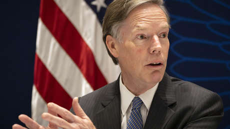 WSJ: Hackean correos electrónicos del embajador de EE.UU. en China y de otro alto funcionario