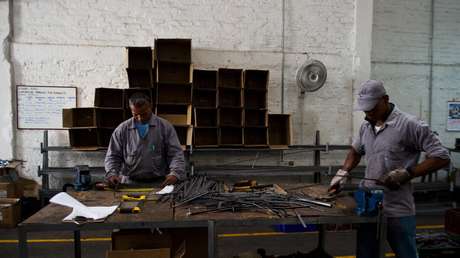 El Gobierno de Colombia responde a la petición de exparamilitares de ser gestores de paz