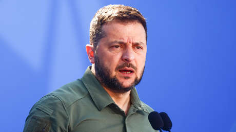 Zelenski anuncia nuevos despidos de funcionarios en un intento por frenar la corrupción