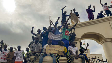 Cómo se agudiza la tensión por la posible intervención militar en Níger