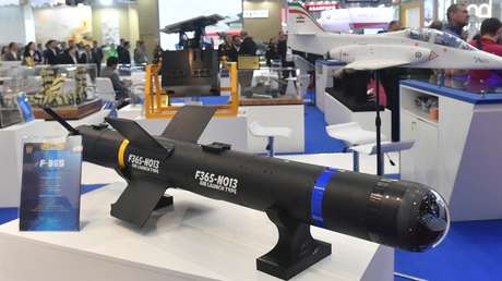 Irán presenta sus modernos drones y equipos de guerra electrónica en el foro militar Army 2023