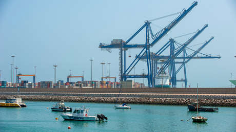 Un país africano busca inversión millonaria tras descubrir grandes yacimientos de petróleo en el mar