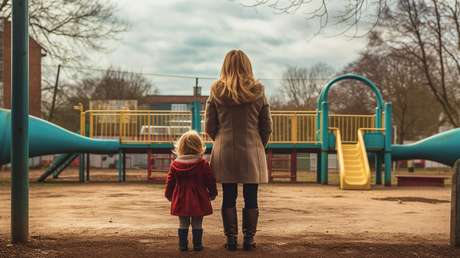 España registra la cifra más baja de nacimientos en medio de una crisis demográfica