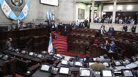 El Congreso de Guatemala abre un proceso para resolver sobre la suspensión de Movimiento Semilla