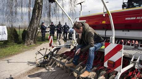 AFP: Agricultores polacos ven en el grano de Ucrania un peligro para toda la Unión Europea