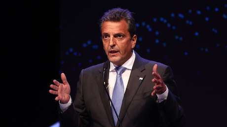 El Gobierno argentino lanza un dólar para empresas ante una nueva escalada de la divisa paralela