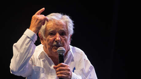 "Los pueblos también se equivocan": 'Pepe' Mujica expresa "preocupación" por el futuro de Argentina