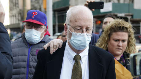 "Sádico y pervertido": 301 nuevas víctimas acusan a exginecólogo de EE.UU. de abuso sexual