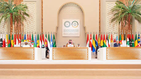 Cumbre de países islámicos pide que la Corte Penal Internacional investigue los crímenes de guerra de Israel