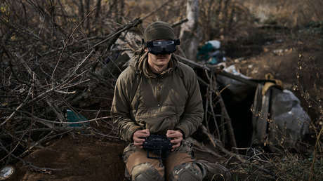 Canciller húngaro: "En la élite de la UE hay quienes se imaginan en 'Fortnite' y creen que los envíos de armas traen paz"