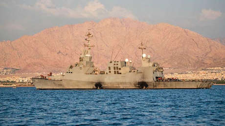 El papel de los hutíes en el conflicto en Oriente Medio: incidente con un carguero y ataques contra Israel