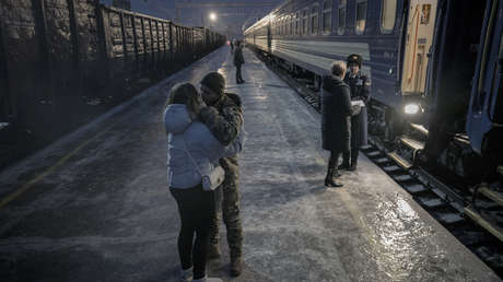 NYT tacha de "ladrones de personas" a los reclutadores ucranianos que usan "la intimidación y fuerza física" para llenar las filas