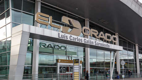 "Los niños están bien": Hallan en un aeropuerto de Colombia a dos menores africanos abandonados