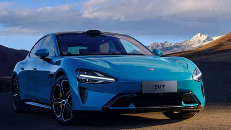 Xiaomi presenta su primer auto eléctrico de "ensueño" para competir con Tesla y Porsche