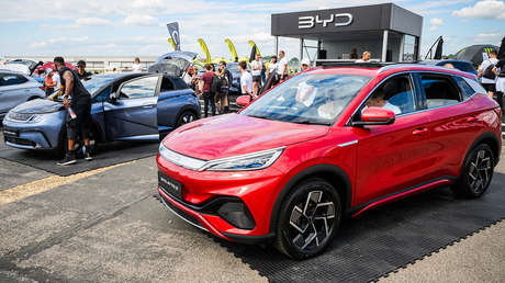 BYD produce más coches eléctricos que Tesla por segundo año consecutivo