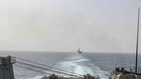 La Marina estadounidense derriba 24 misiles y drones lanzados por los hutíes