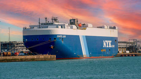 Navieras japonesas cancelan temporalmente sus operaciones en el mar Rojo