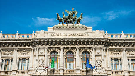 El saludo nazi no es un delito si no hay riesgo para el orden público, según la Justicia italiana